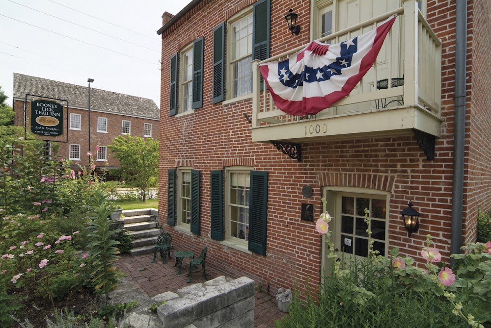 Boone’s Lick Trail Inn